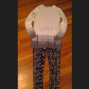 Super cute warm sweater outfit